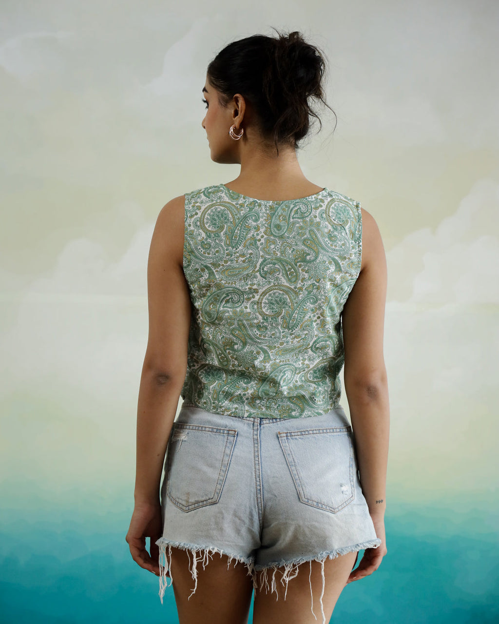 Green Printed Sleeveless Top for Women - SanskrutiHomes 