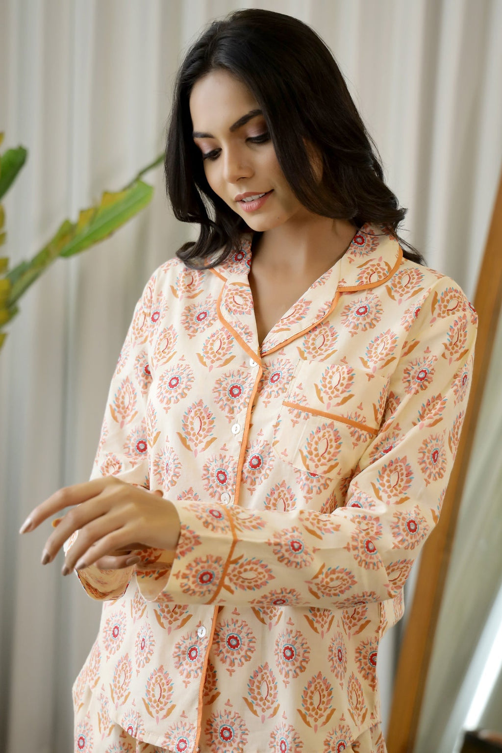 Green Printed Sleeveless Top for Women - SanskrutiHomes 