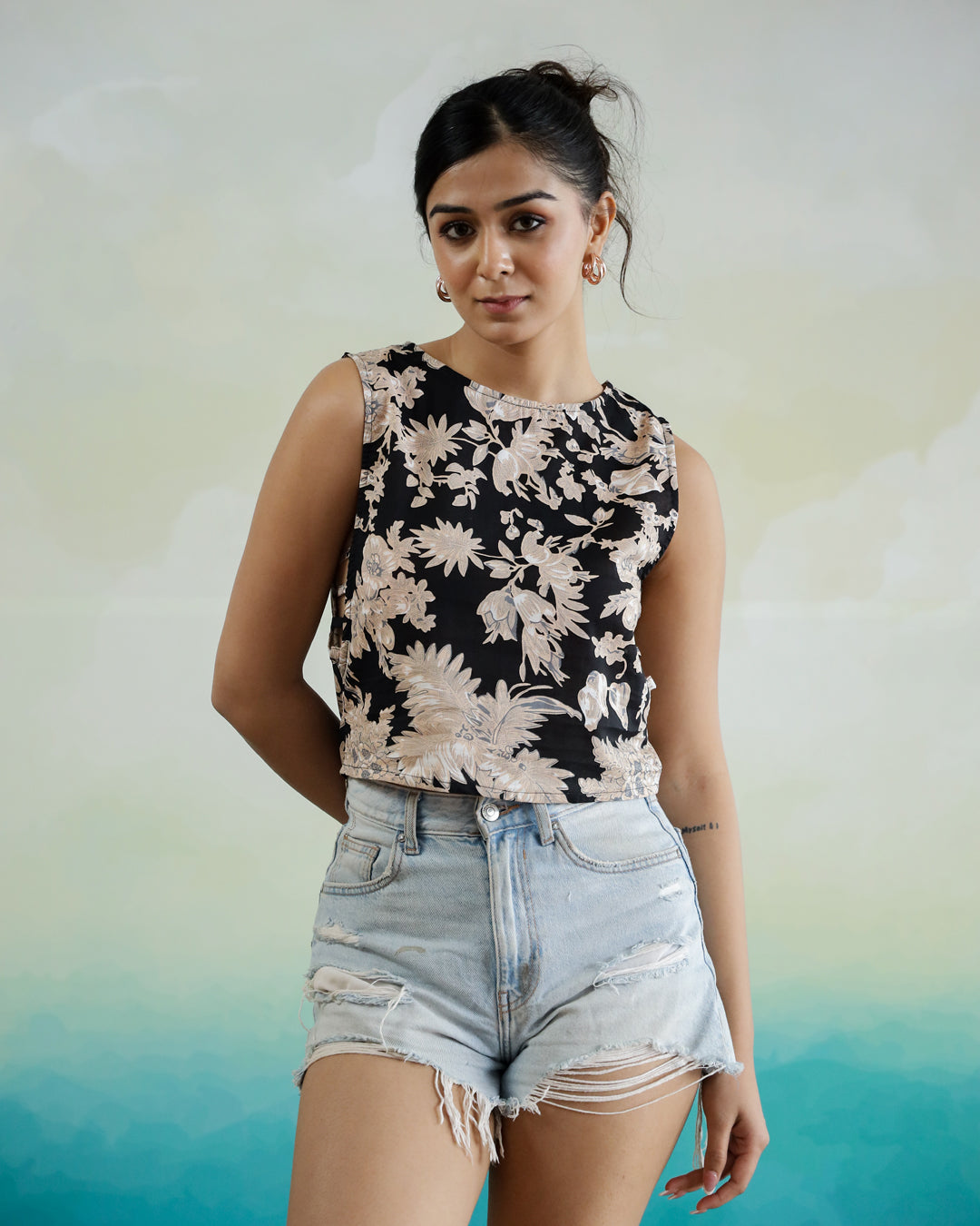 Black Floral Printed Sleeveless Top