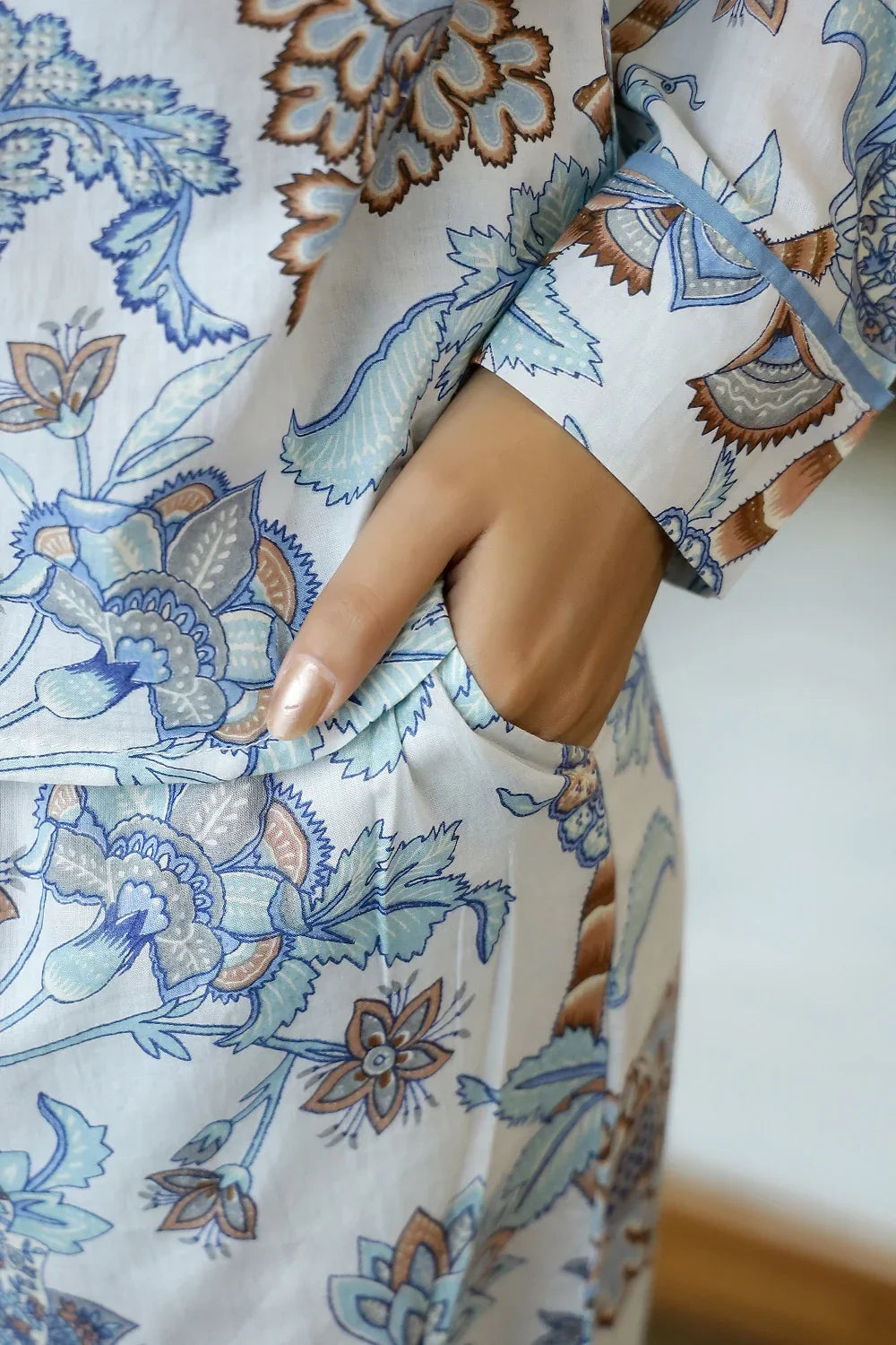 WHITE & Blue FULL SLEEVES Printed Cotton Night suit - SanskrutiHomes 