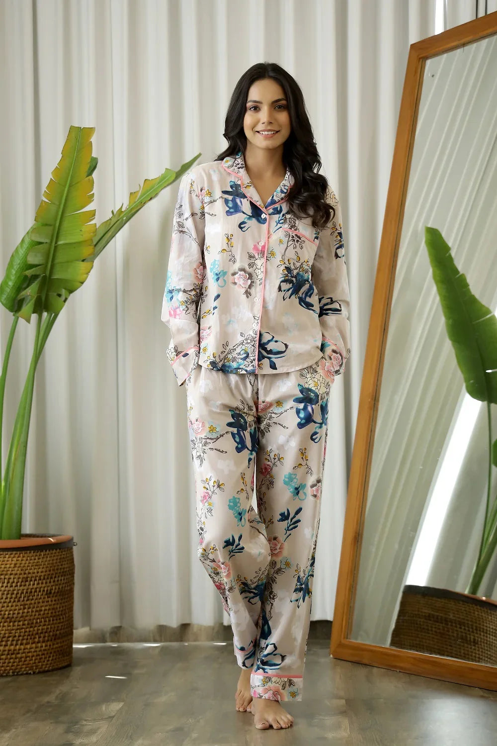 Floral Printed FULL SLEEVES Cotton Night suit - SanskrutiHomes 