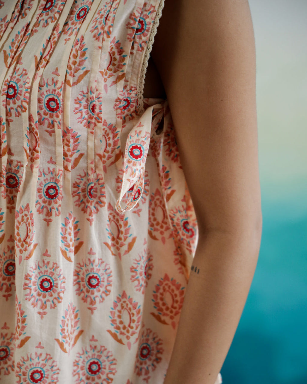 Sleeveless Printed Cotton Top For Women