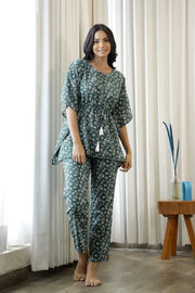 Green & White Printed Cotton Kaftan set - SanskrutiHomes 