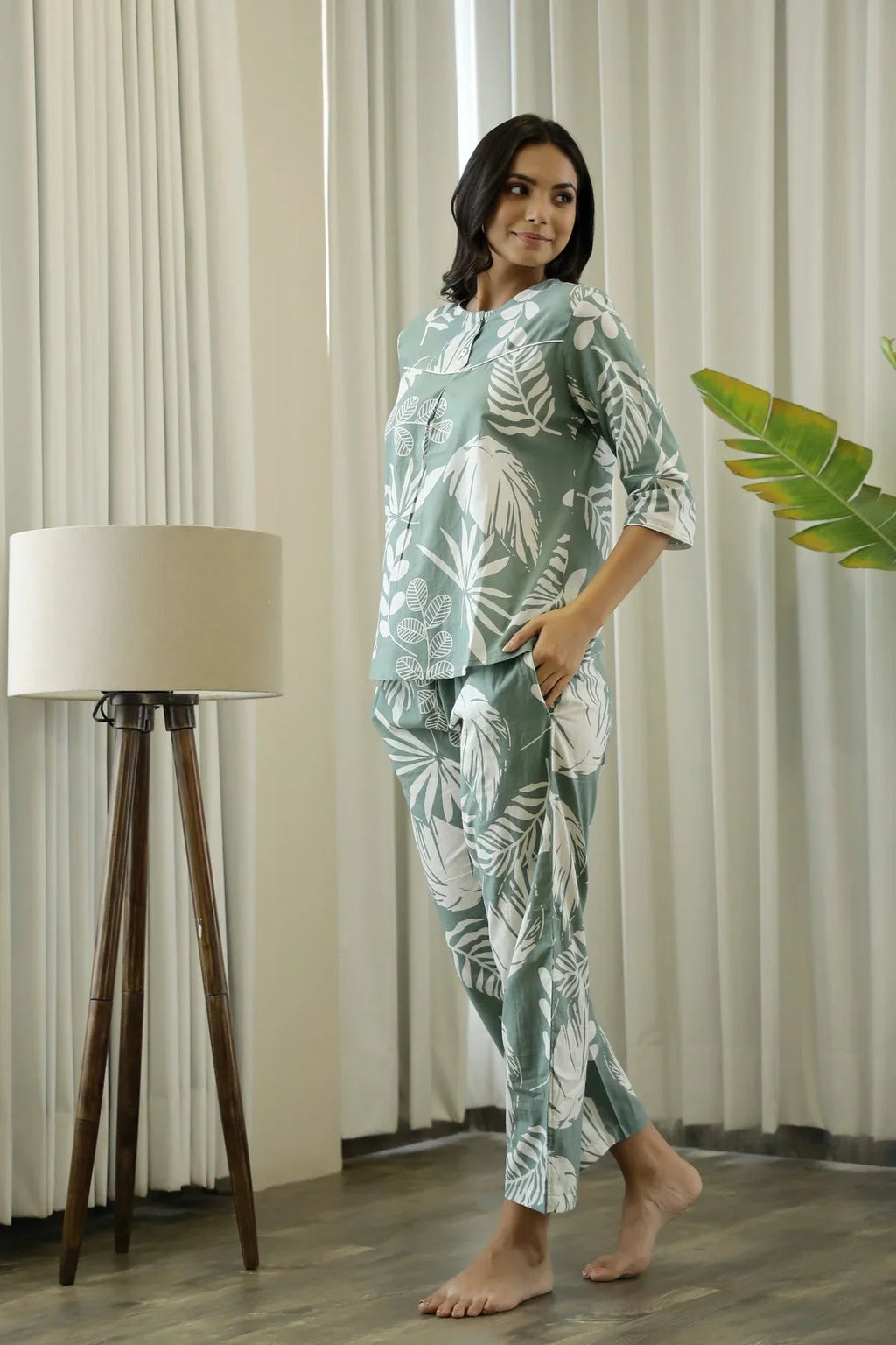 Green Cotton Printed Night Suit Set with Pajama - SanskrutiHomes 