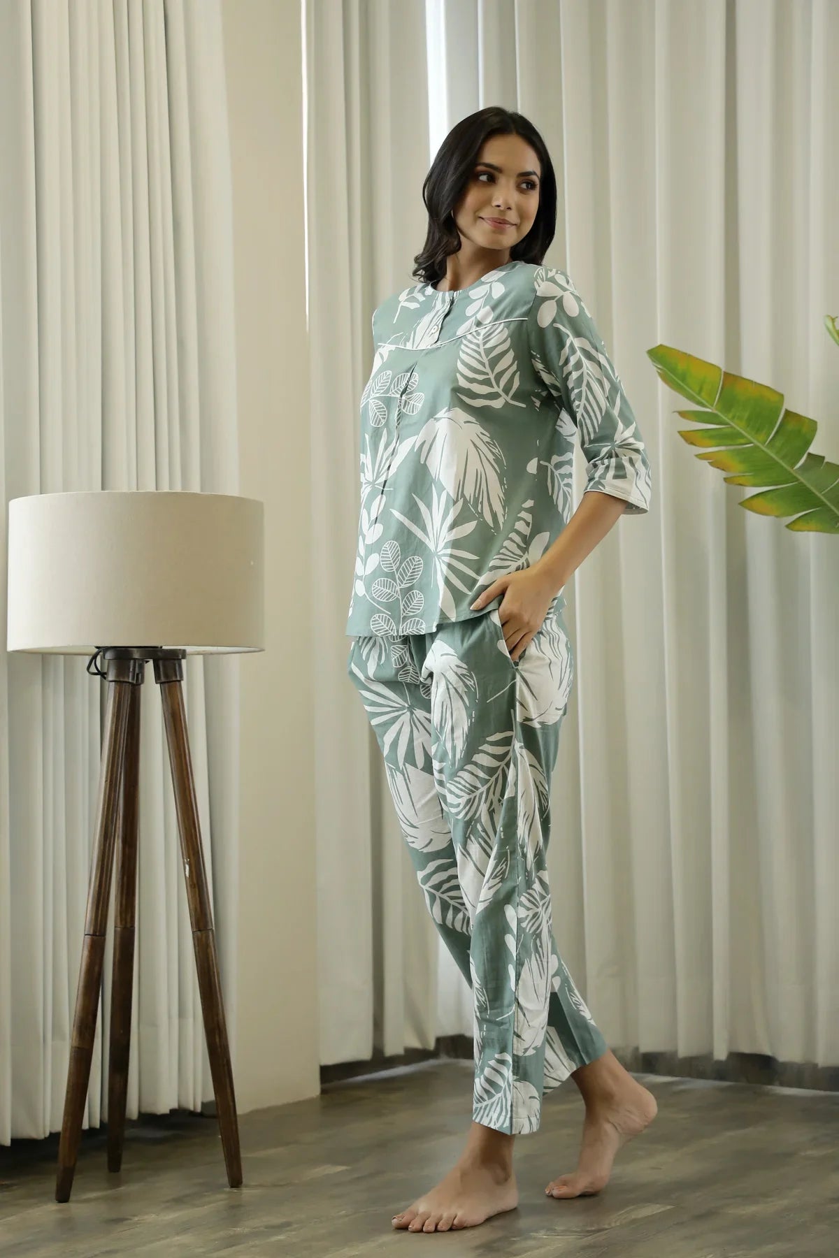 Green Cotton Printed Night Suit Set with Pajama - SanskrutiHomes 