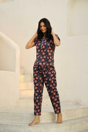 Navy Blue Printed Pure Cotton Night suit - SanskrutiHomes 