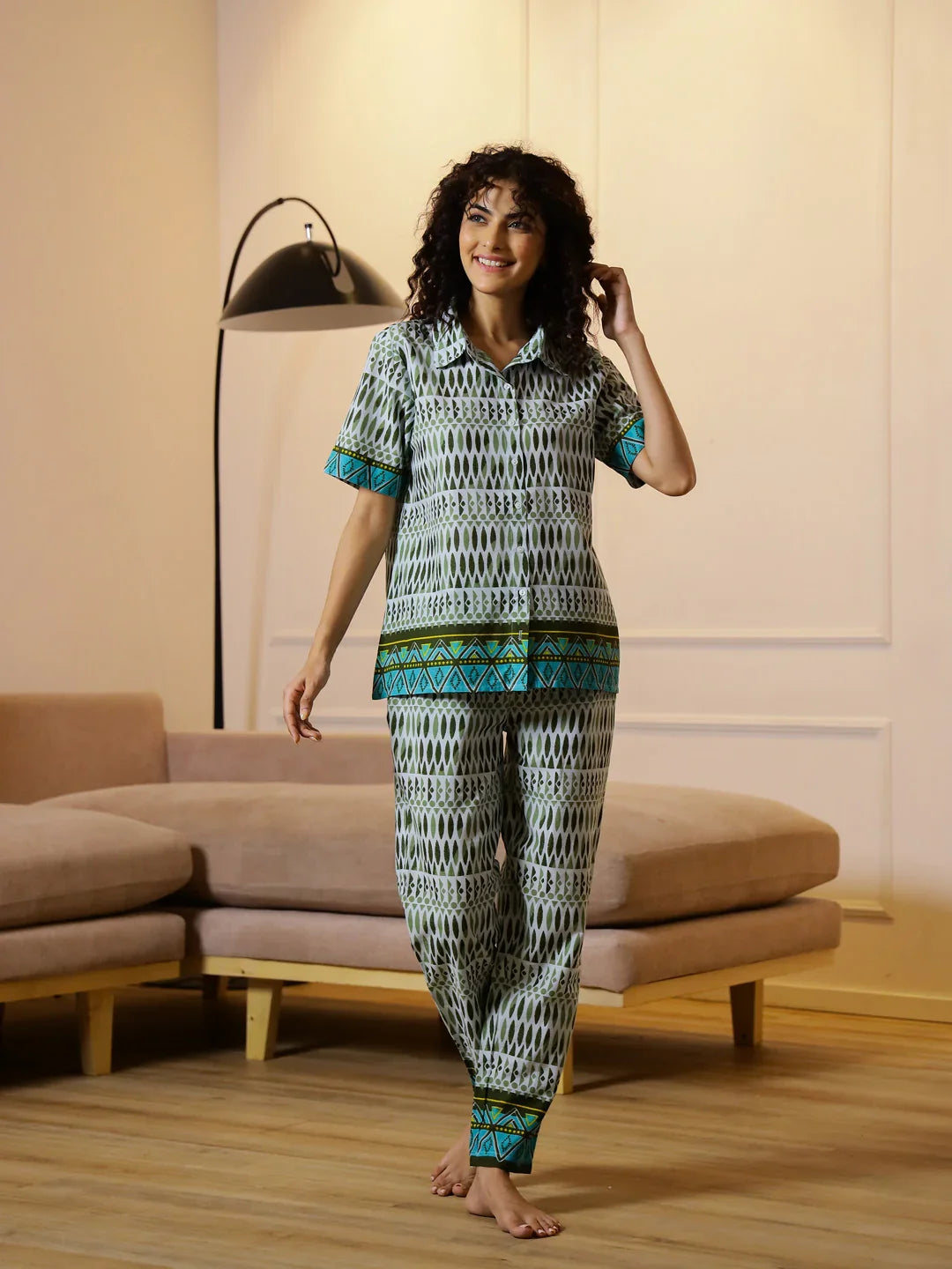 Women Geometric Printed Night suit - SanskrutiHomes 