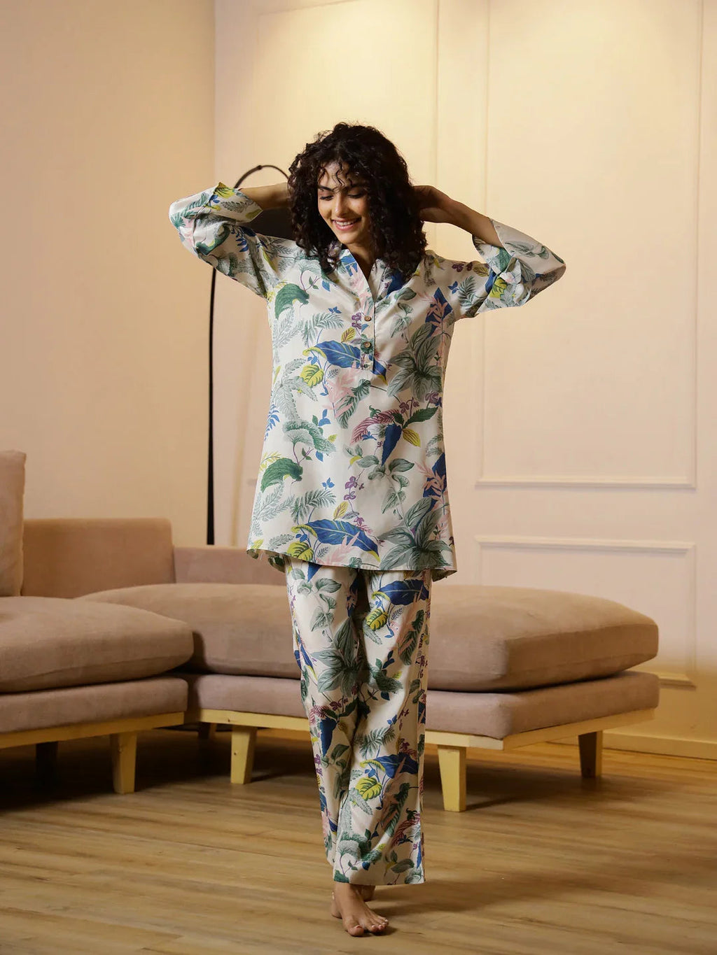 Floral Printed V-Neck Cotton Night Suit - SanskrutiHomes 