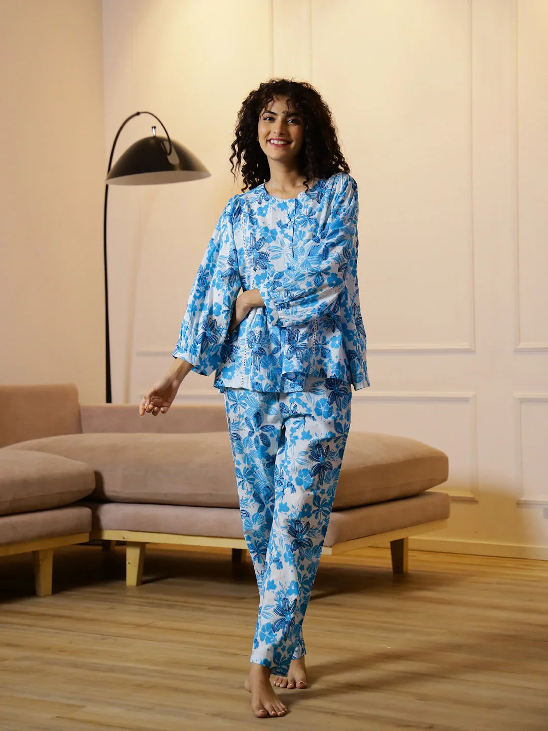 Blue Flower Printed Round Neck Night Suit - SanskrutiHomes 