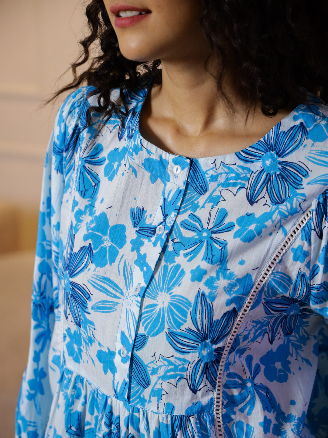 Blue Flower Printed Round Neck Night Suit - SanskrutiHomes 