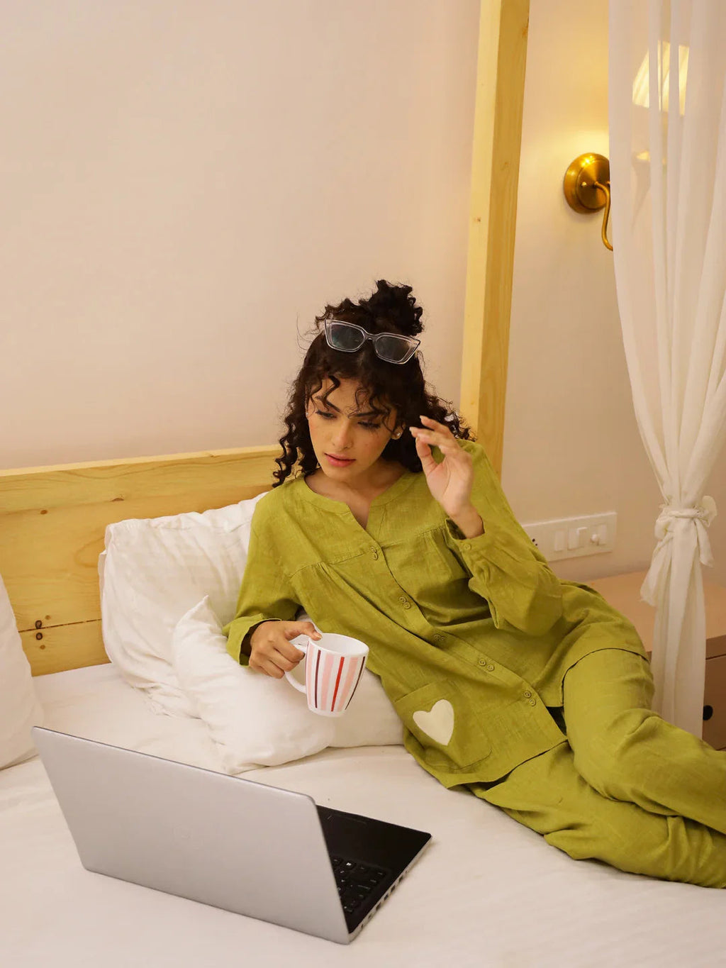 Solid Print Round Neck Night Suit Set - SanskrutiHomes 