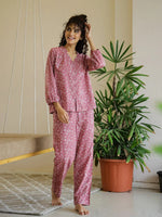 Pink Flower V-Neck Night Suit Set for Women - SanskrutiHomes 