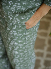 Flower Printed V-Neck Night Suit for Women - SanskrutiHomes 