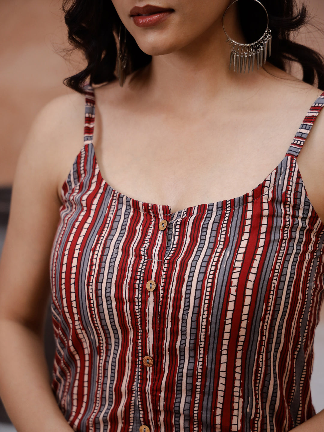 Maroon Color Strips Printed Sleeveless Kurta - SanskrutiHomes 