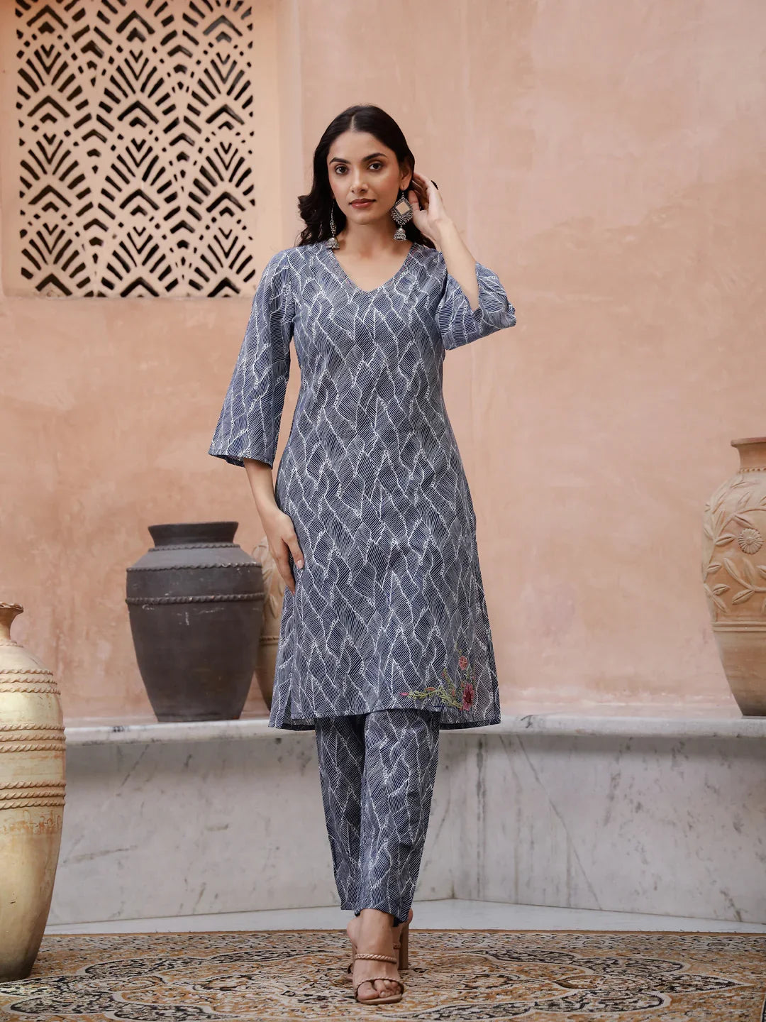 Floral Printed Kurta Set - SanskrutiHomes 