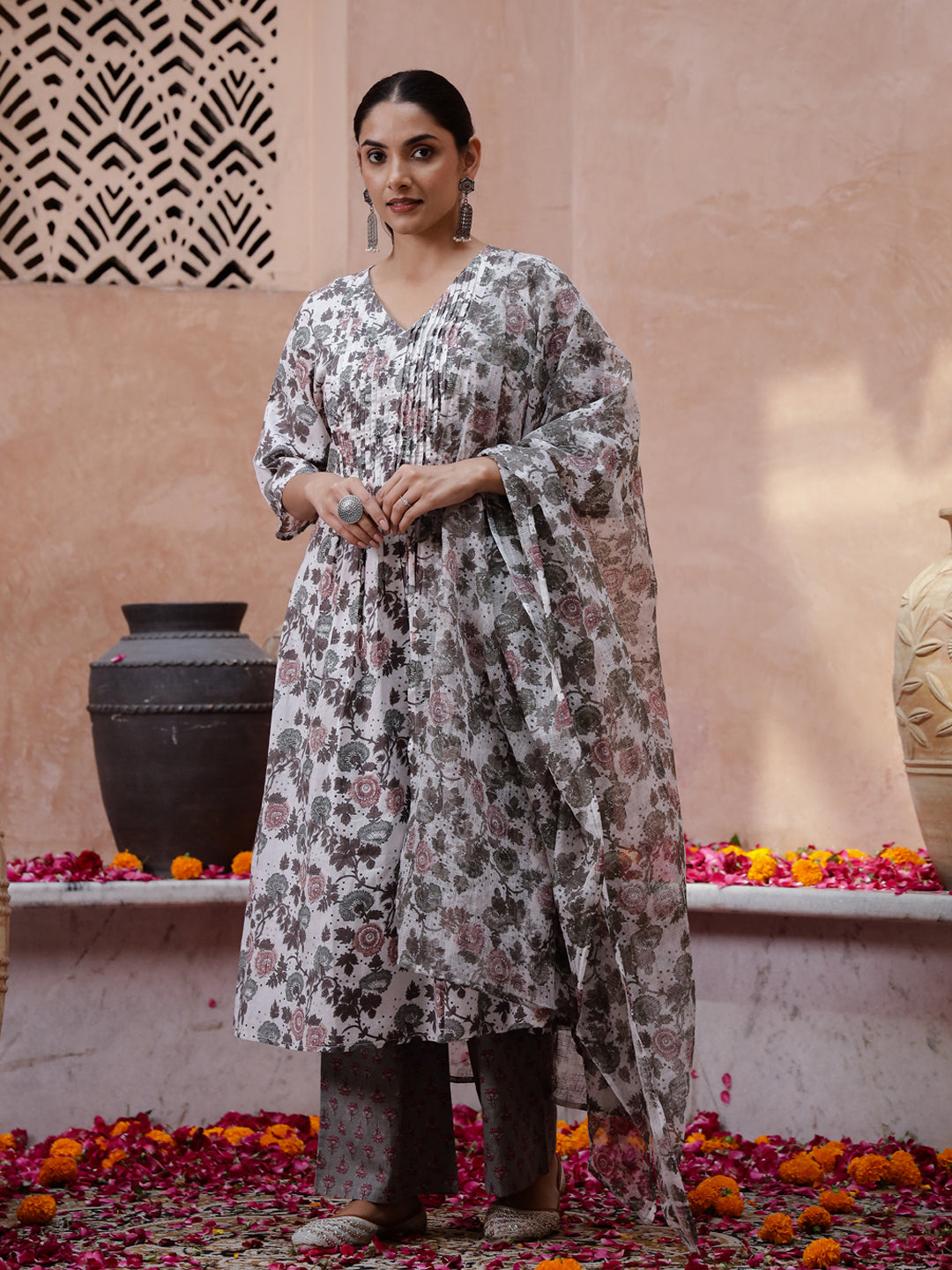 White V-Neck Floral Print Cotton Kurta Set For Women