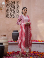 Floral Printed Kurta Set with Dupatta - SanskrutiHomes 