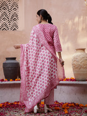 Pink Floral Printed Kurta Set With Dupatta
