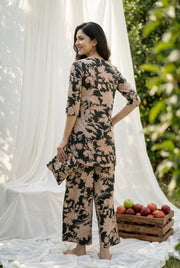 Green Floral Print Round Neck Cotton Night Suit For Women
