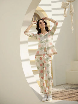 Off White Geometric Print Co-ords Set - SanskrutiHomes 