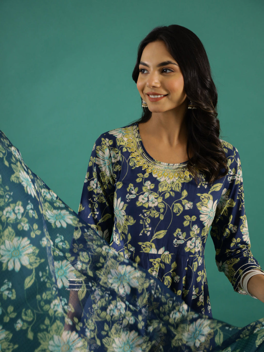 Floral Printed Round Neck Kurta Set - SanskrutiHomes 
