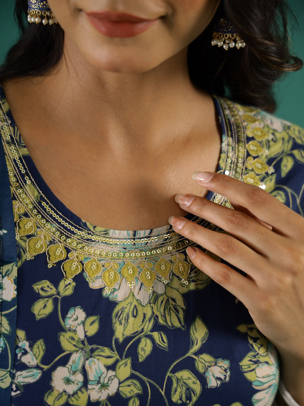 Floral Printed Round Neck Kurta Set - SanskrutiHomes 