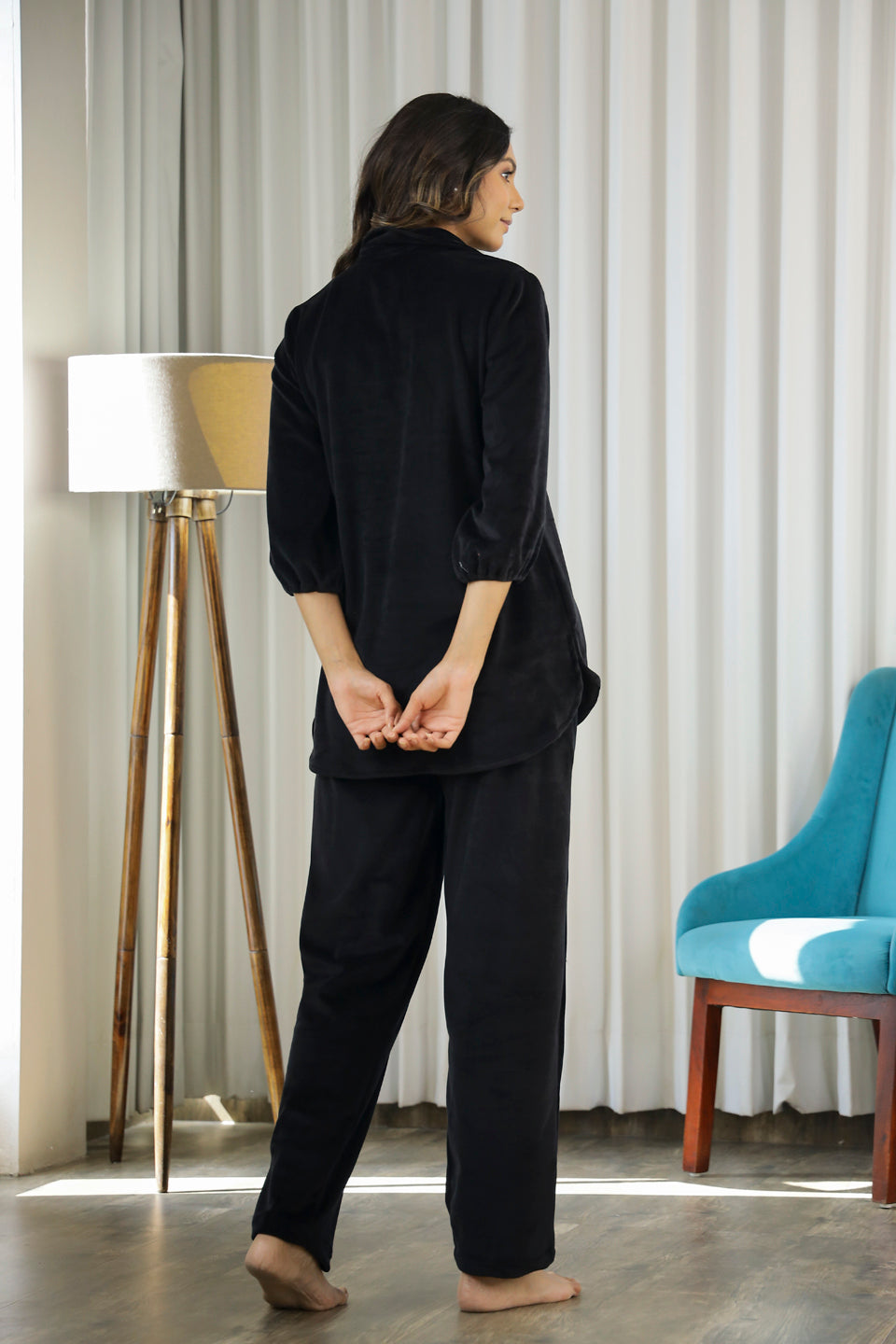 Black Velvet Set - SanskrutiHomes 