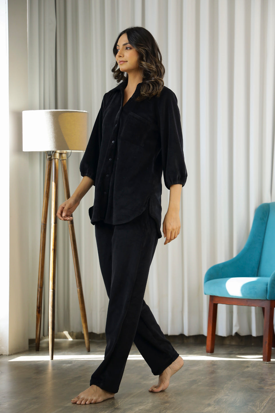 Black Velvet Set - SanskrutiHomes 