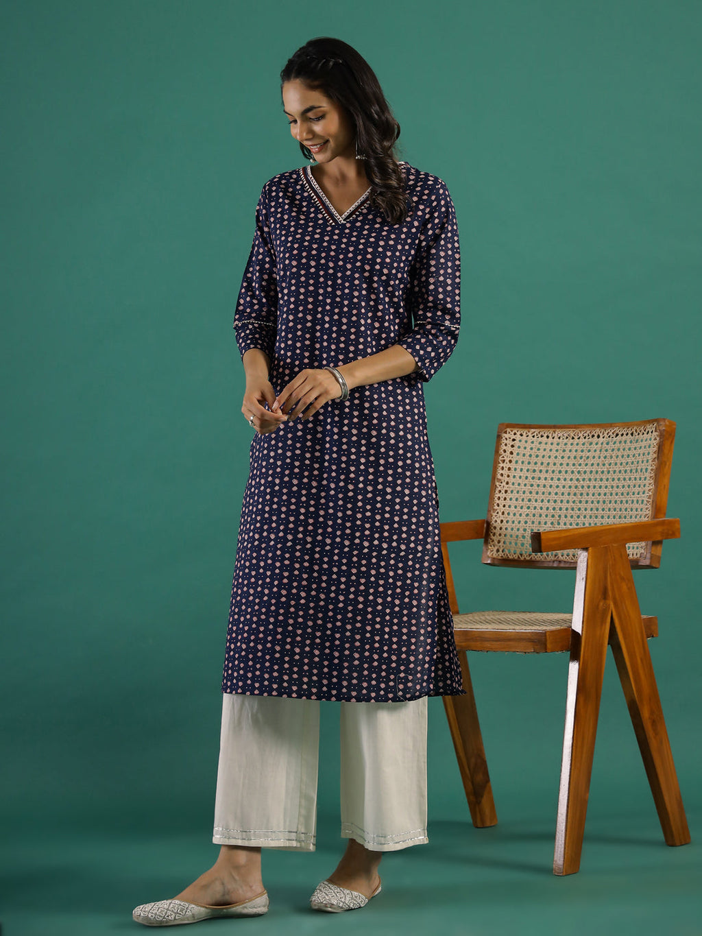 Indigo Ethnic Motif Printed Cotton Straight Kurta - SanskrutiHomes 