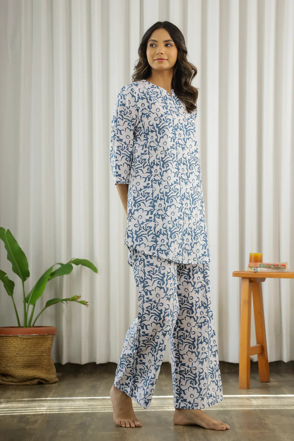 Blue & White Printed Loungewear Set - SanskrutiHomes 