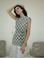 Round Neck Floral Printed Quilted Jacket - SanskrutiHomes 
