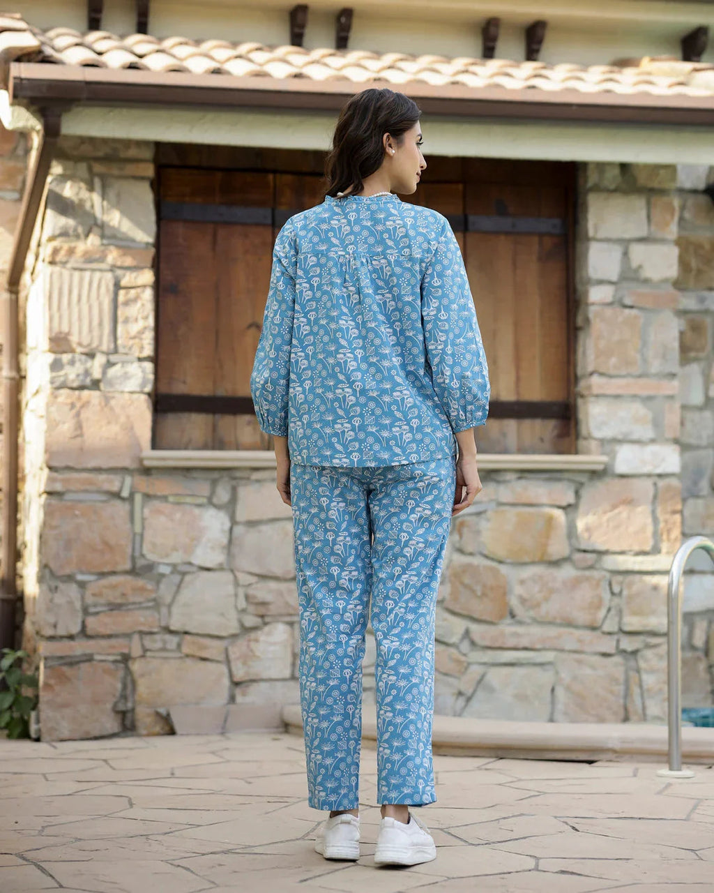 Blue Leaf Cotton Night SUIT - SanskrutiHomes 