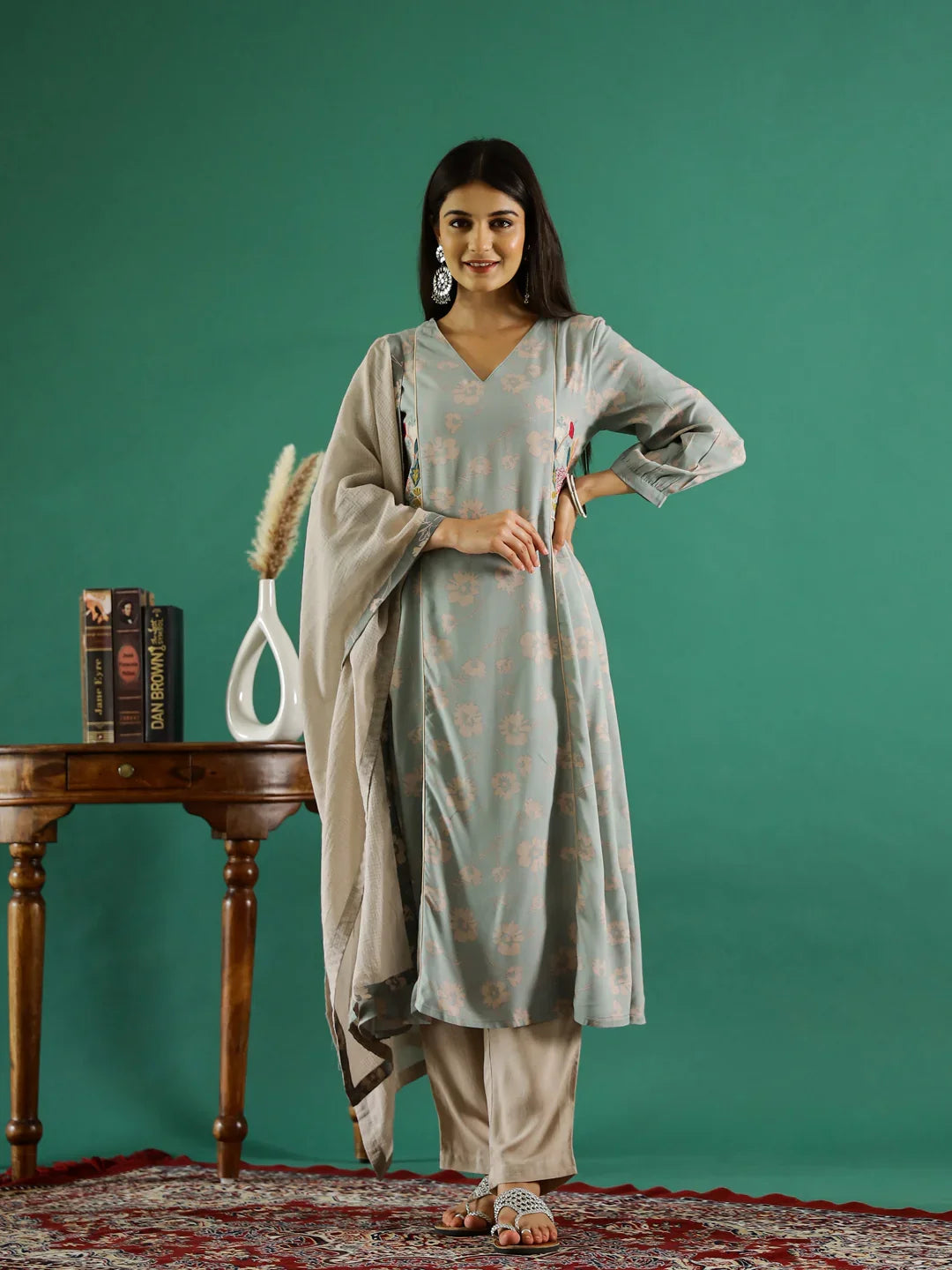Blue V-Neck Floral Printed Kurta Set - SanskrutiHomes 