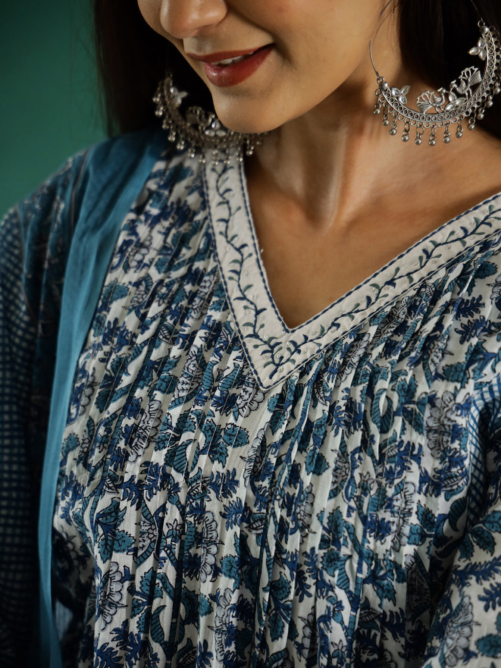 Set of 3 Blue Flower Printed Kurta Set with Dupatta - SanskrutiHomes 