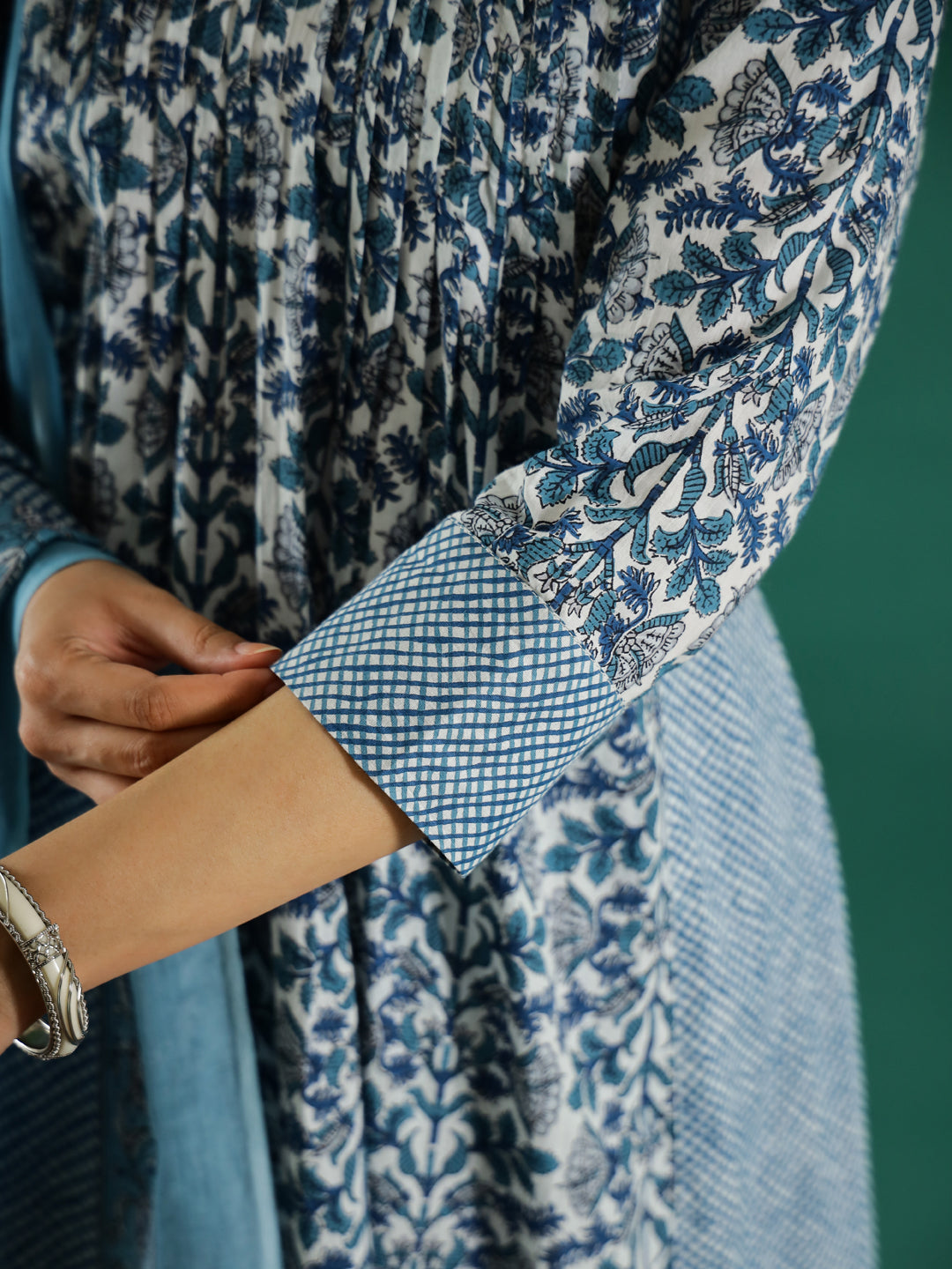 Set of 3 Blue Flower Printed Kurta Set with Dupatta - SanskrutiHomes 