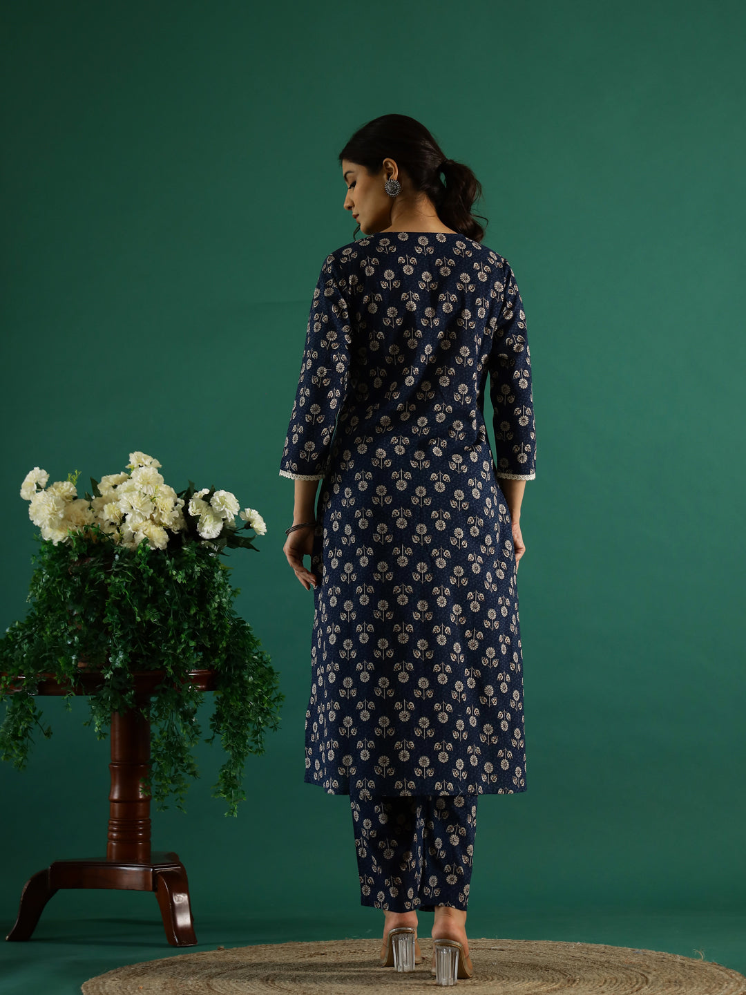 Blue Floral Printed Kurta Set - SanskrutiHomes 