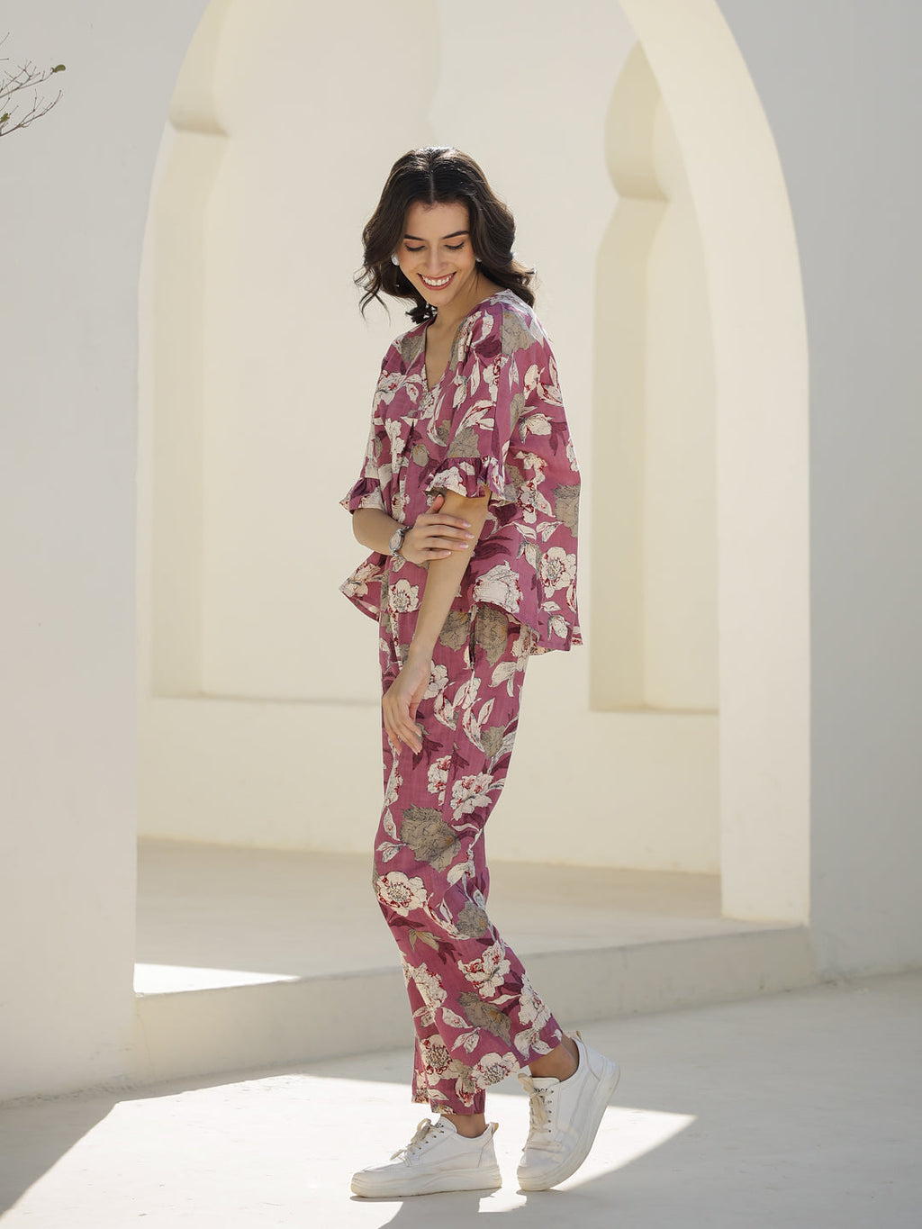 V-Neck Floral Printed Cotton Co-ords Set - SanskrutiHomes 