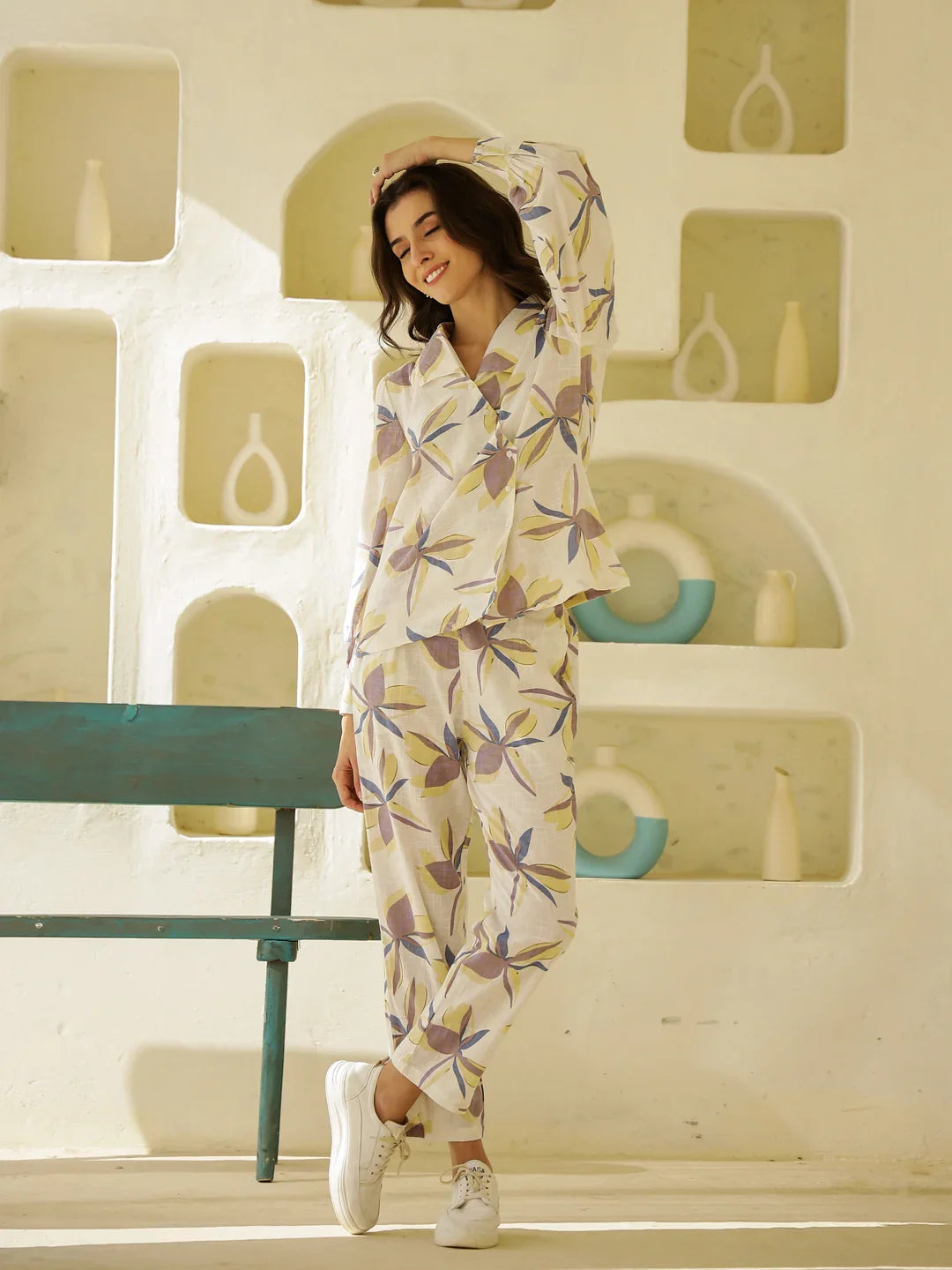 White Floral Print Shirt Collar Cotton Co-Ords Set For Women
