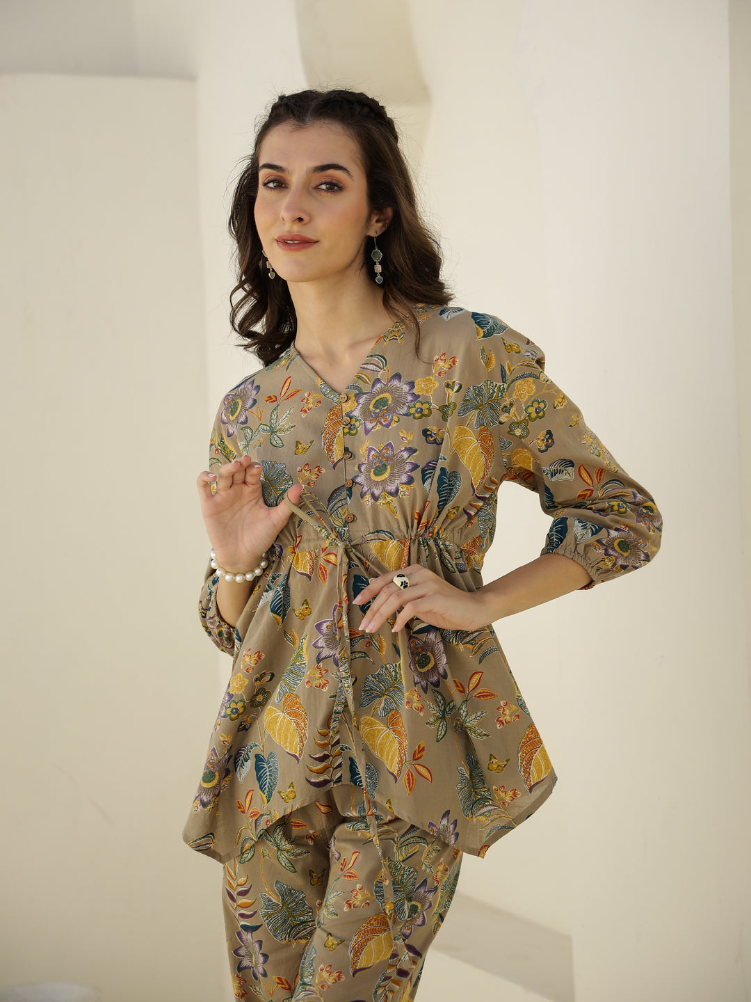 V-Neck Floral Printed Cotton Night Suit - SanskrutiHomes 