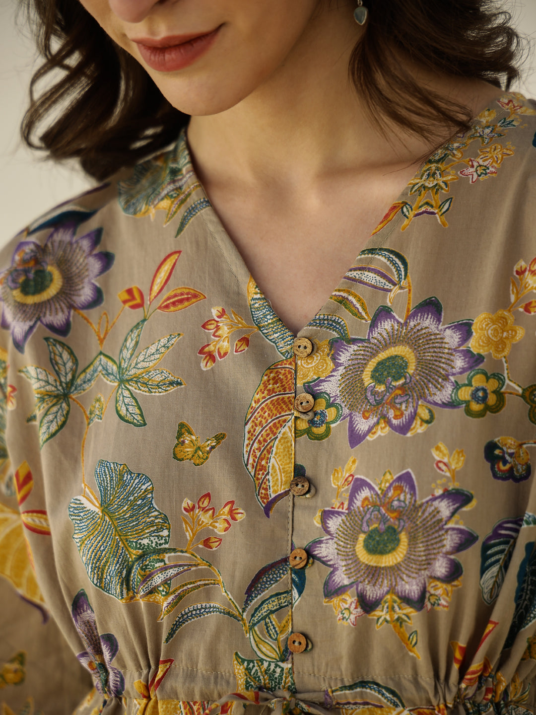 V-Neck Floral Printed Cotton Night Suit - SanskrutiHomes 