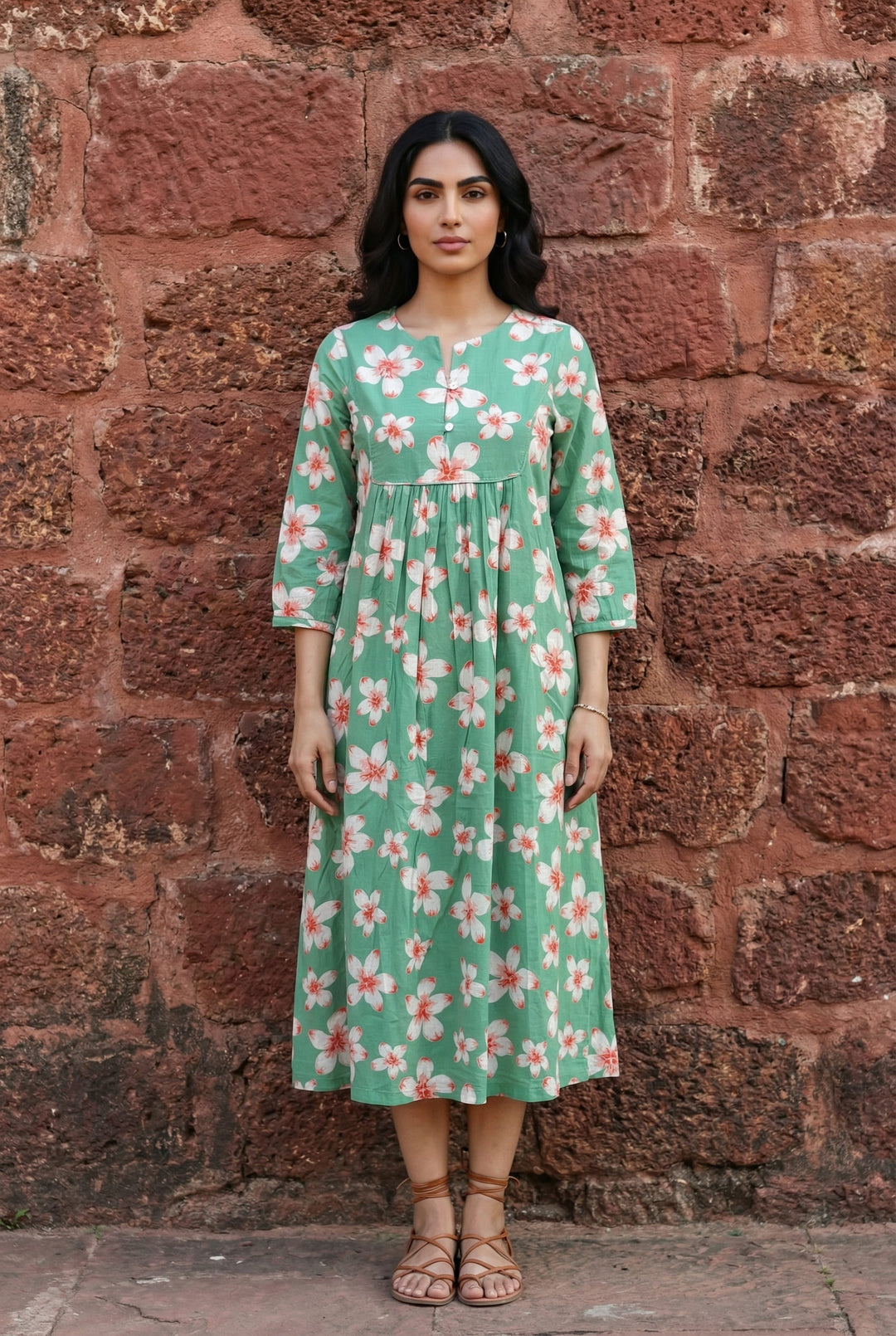 Green Floral Print Round Neck Pure Cotton Nightdress For Women