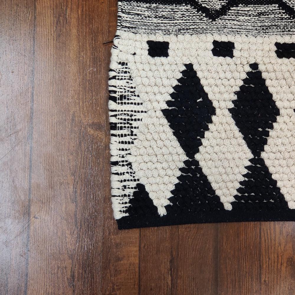 Hand-weaved 100% Cotton Multi-color Rug - SanskrutiHomes 