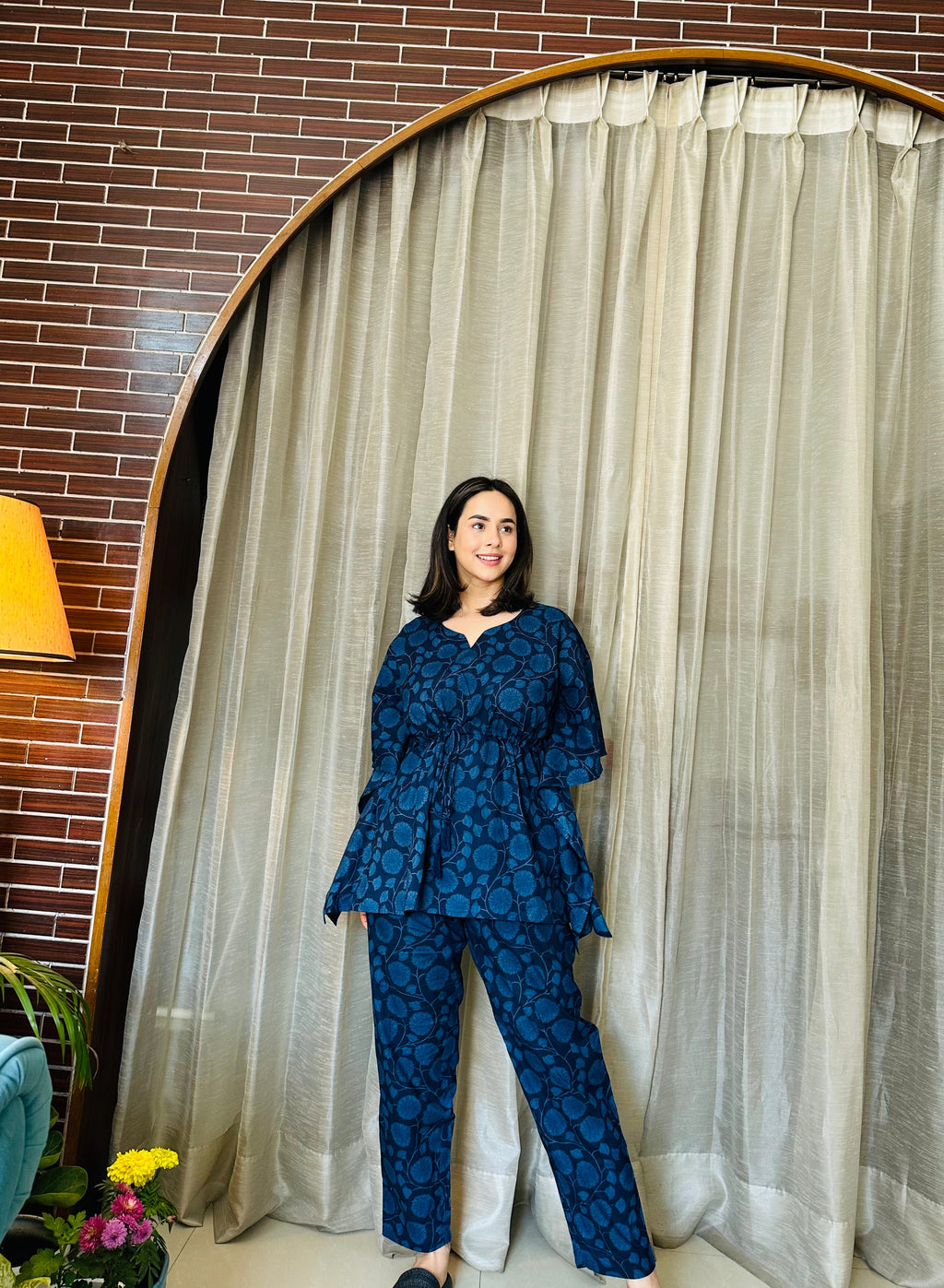 Women Navy Blue Floral Printed Cotton Kaftan with Pyjama - SanskrutiHomes 