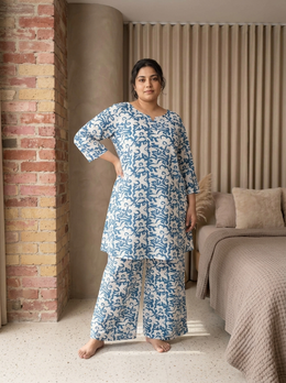 Blue Floral Notch Neck Cotton Plus Size Night Suit For Women