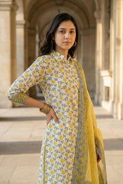 Off White  Floral Print Cotton Kurta Set With Dupatta