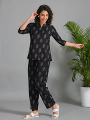 Black Viscose Rayon Printed Round Neck night suit for women - SanskrutiHomes 