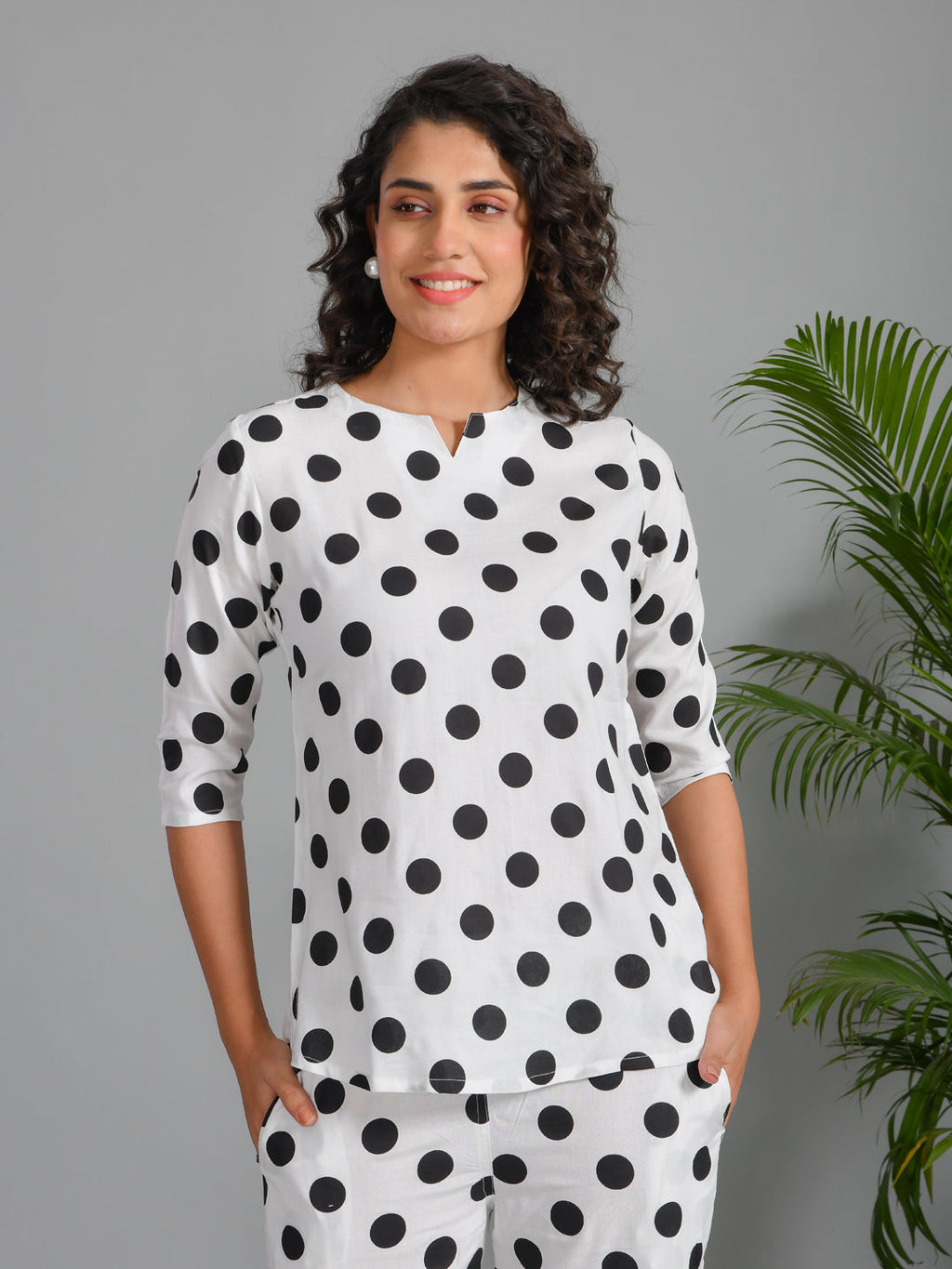 White Viscose Rayon Printed Round Neck night suit for women - SanskrutiHomes 