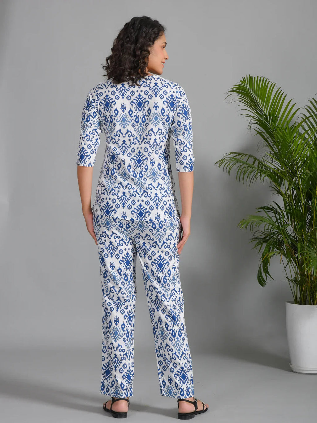 Navy Blue Viscose Rayon Printed Round Neck night suit for women - SanskrutiHomes 