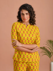 Yellow Floral Printed Round Neck Night Suit - SanskrutiHomes 