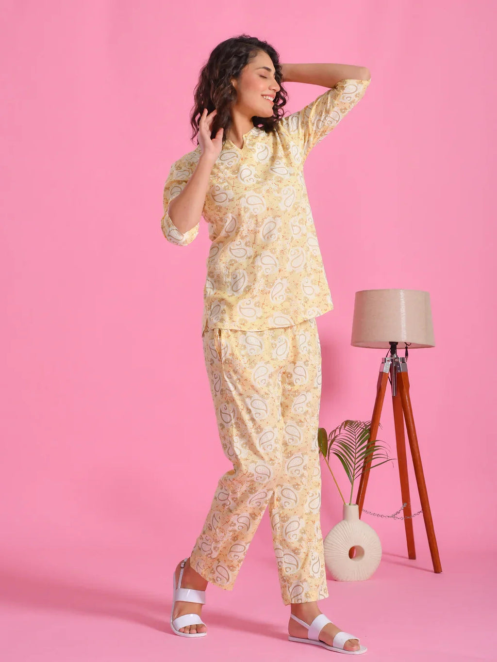 Yellow Printed Round Neck Night Suit Set - SanskrutiHomes 